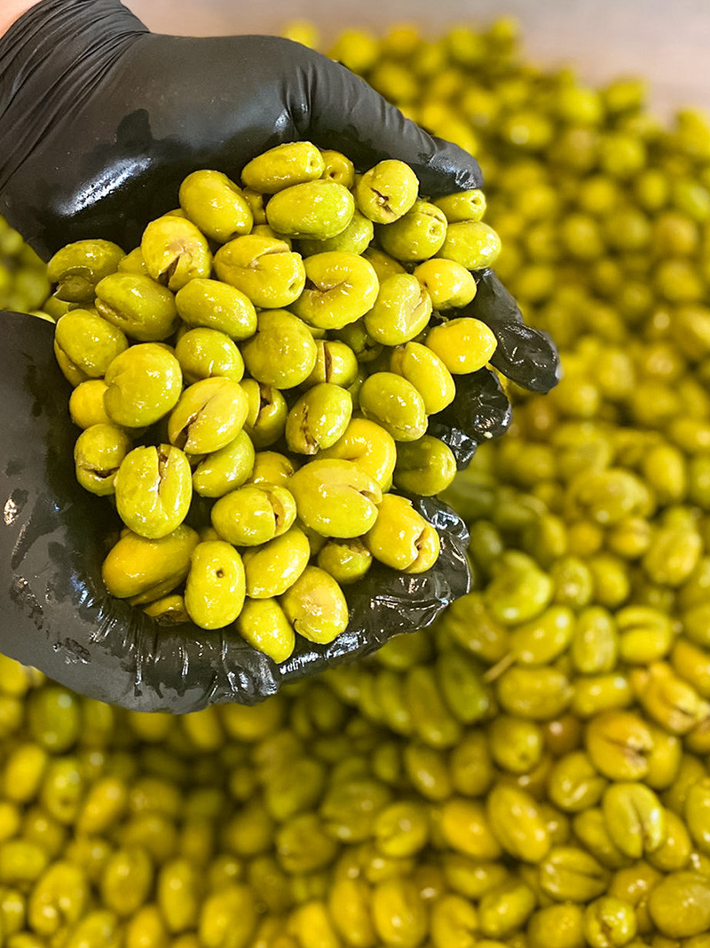 Yeşil Kırma Zeytin 1 kg